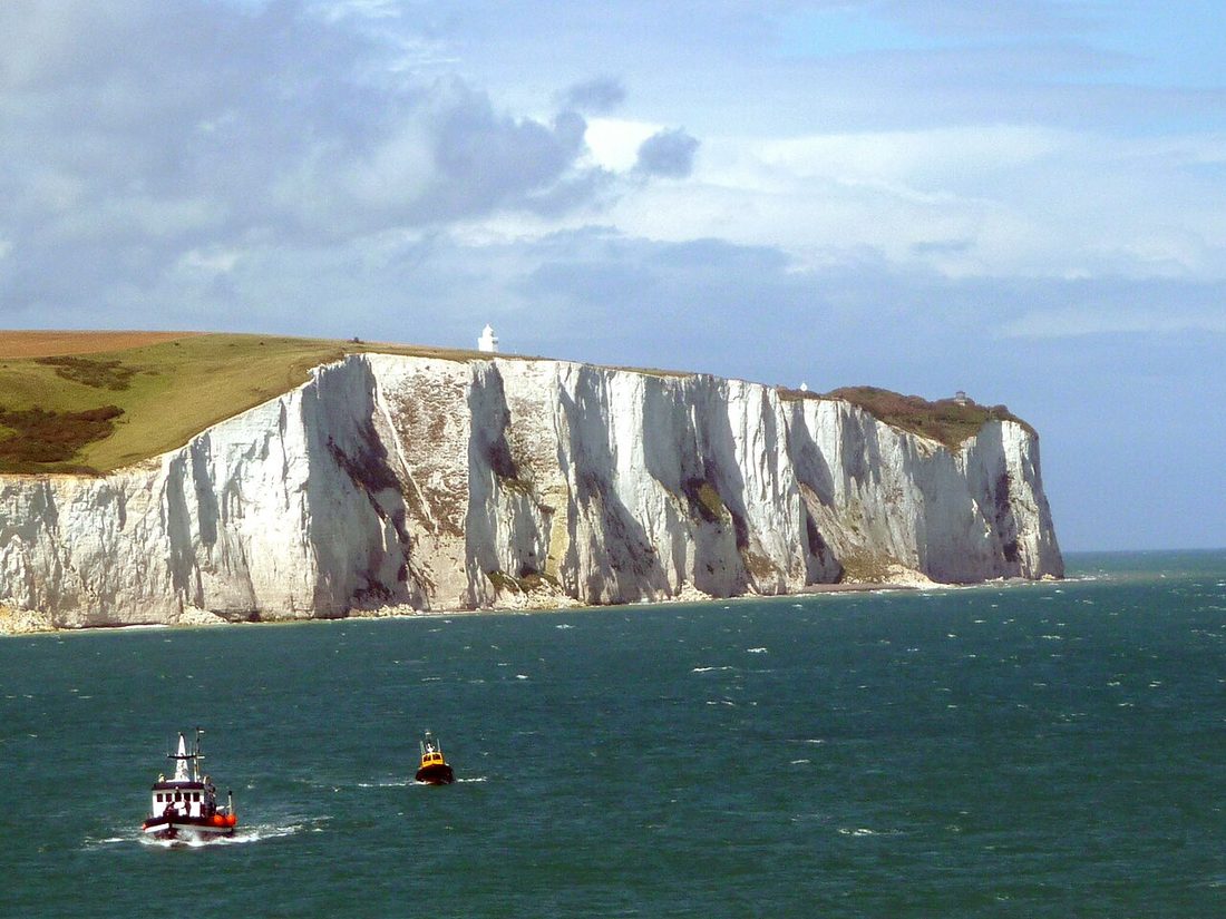 As Falésias Brancas de Dover, na costa inglesa